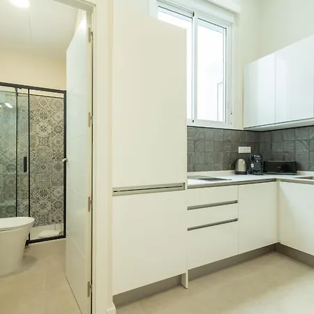 Apartament Rt41 Triana Deluxe Sewilla Zewnętrze zdjęcie
