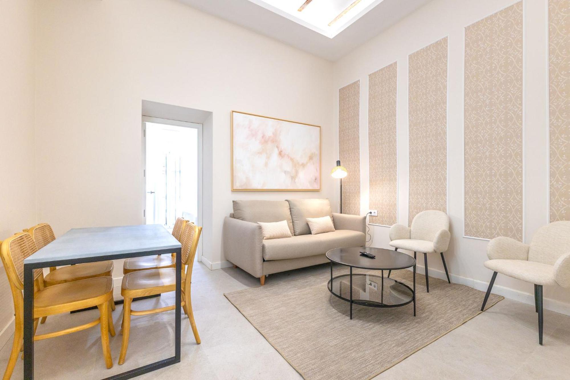 Rt41 Triana Deluxe Apartament *